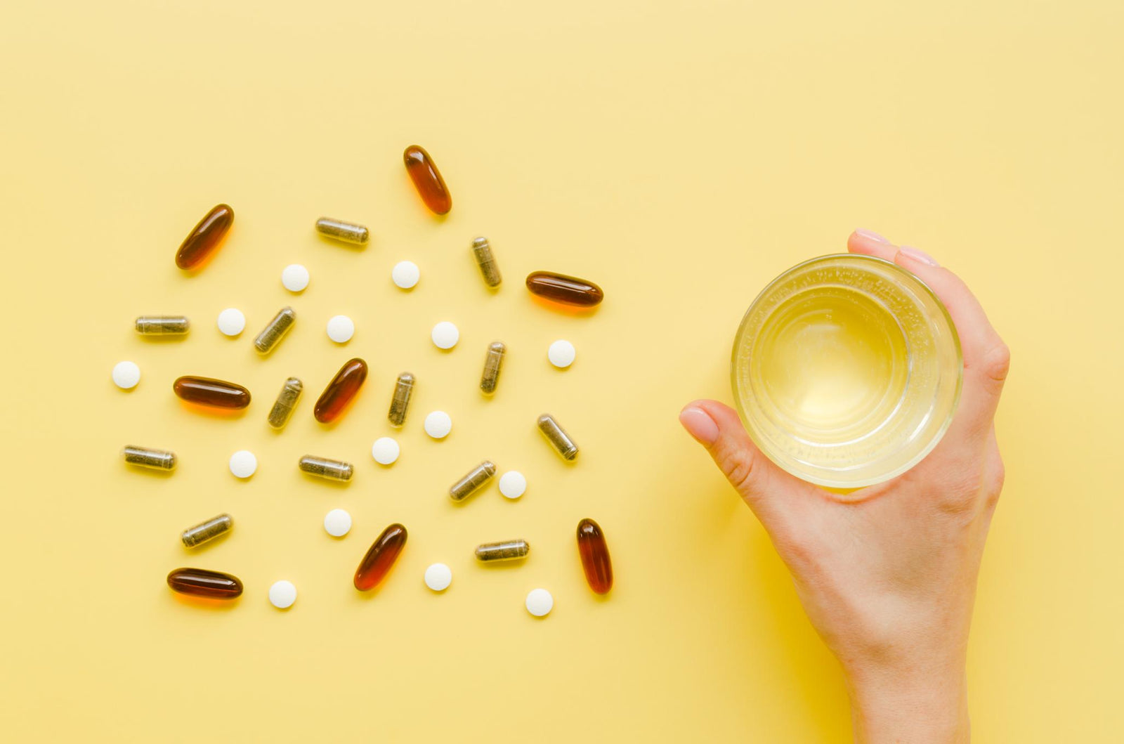 Combinații recomandate de vitamine și minerale în 2026 - 4 suplimente pentru susținerea sănătății zilnice